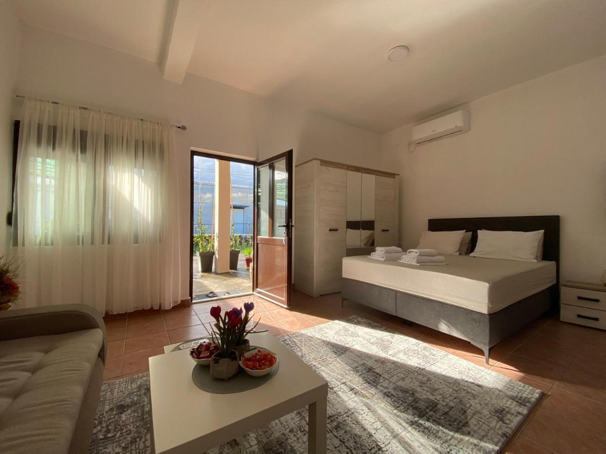 Olive Apartment Ποντγορίτσα Εξωτερικό φωτογραφία